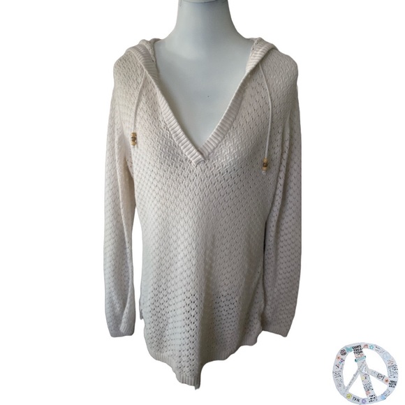 Eddie Bauer Sweaters - Eddie Bauer- loose knit 100% cotton cream/ white v neck pullover hooded sweater